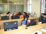 Účastníci kurzu v PC učebně
